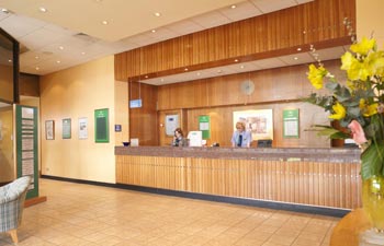 Book a Newcastle airport hotel Book a room at the Holiday Inn Newcastle