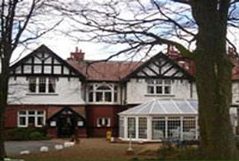 Book a room at the Manor Park hotel Book a room at the Manor Park hotel