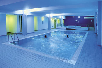 Radisson Stansted pool stansted radisson health club