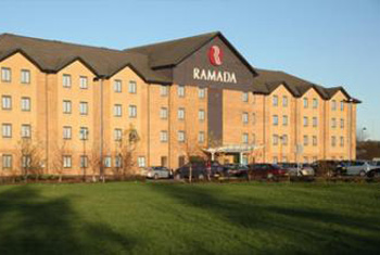 Stay in a Glasgow airport hotel Stay at a hotel at Glasgow airport