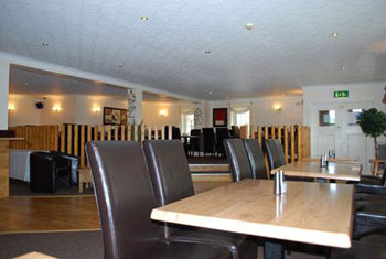 Enjoy dinner at the Holiday Inn Express Cardiff airport Holiday Inn Express Cardiff airport restaurant