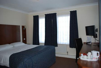 Book a Cardiff airport hotel Book a hotel at Cardiff airport