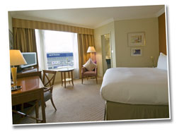 Book an airport hotel at Gatwick