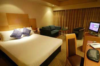 Book an Undercover Hotel atGatwick airport Book an Undercover Hotel at Gatwick airport
