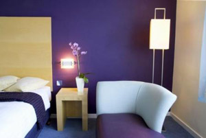 Off-airport Heathrow hotels Off-airport Heathrow hotels