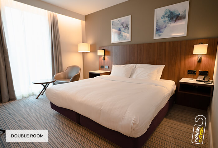 Courtyard by Marriott Gatwick South - Room